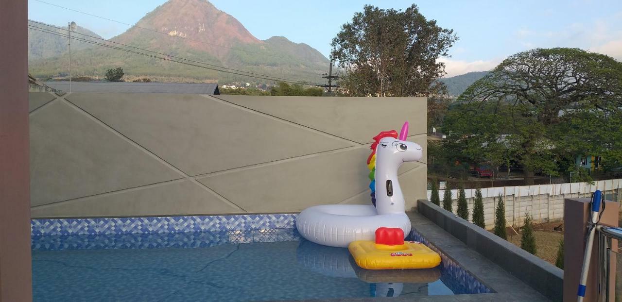 Villa Oemah Arma Rinjani 2 à Batu  Extérieur photo